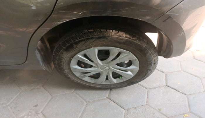 2023 Maruti Swift VXI AMT, Petrol, Automatic, 32,746 km, tyre
