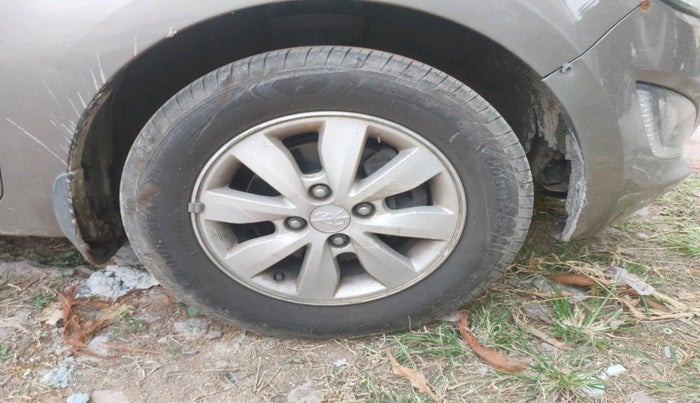 2013 Hyundai i20 SPORTZ 1.4 CRDI, Diesel, Manual, 1,18,663 km, tyre