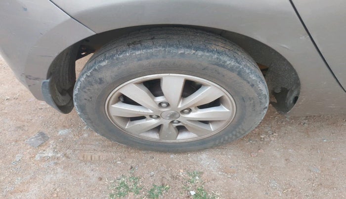 2013 Hyundai i20 SPORTZ 1.4 CRDI, Diesel, Manual, 1,18,663 km, tyre