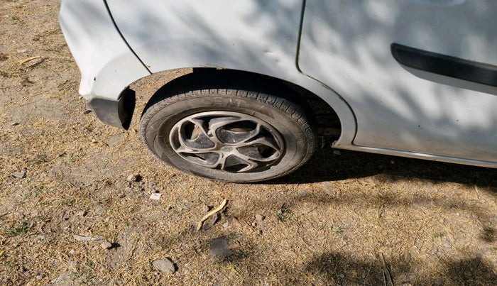 2016 Maruti Alto 800 LXI, Petrol, Manual, 95,585 km, tyre