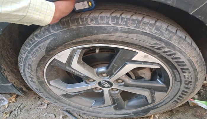 2019 Hyundai Creta SX (O) 1.6 PETROL, Petrol, Manual, 22,009 km, tyre