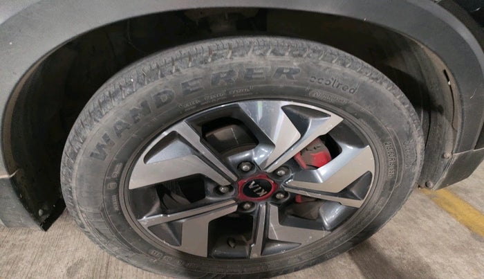 2020 KIA SONET GTX PLUS 1.0 DCT, Petrol, Automatic, 83,395 km, tyre