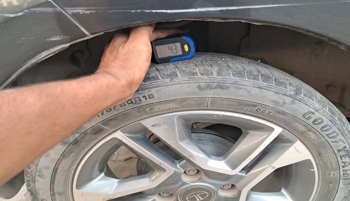 2022 Tata TIGOR XZ PLUS PETROL, Petrol, Manual, 35,392 km, tyre