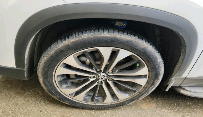 2021 MG HECTOR SHARP 1.5 DCT PETROL, Petrol, Automatic, 61,087 km, tyre