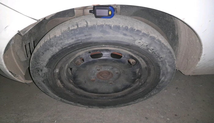 2010 Ford Figo EXI 1.2 PETROL, Petrol, Manual, 45,690 km, tyre