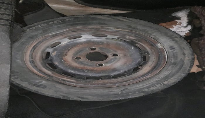 2010 Ford Figo EXI 1.2 PETROL, Petrol, Manual, 45,690 km, tyre