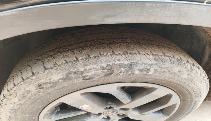 2022 Tata Harrier XZA PLUS 2.0L DARK EDITION, Diesel, Automatic, 28,210 km, tyre