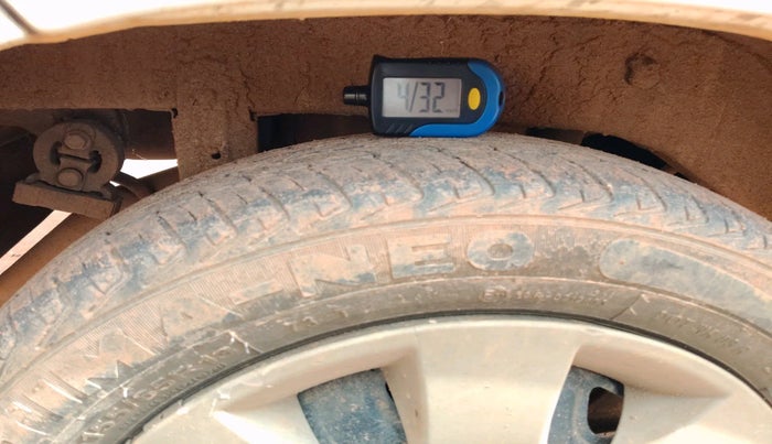 2012 Maruti Alto K10 VXI, Petrol, Manual, 1,19,872 km, tyre