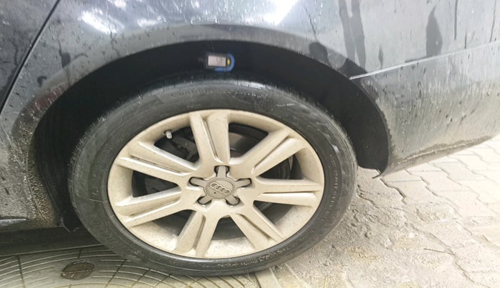 2012 Audi A4 2.0 TDI S LINE, Diesel, Automatic, 61,610 km, tyre