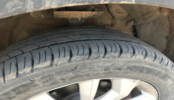 2021 Mahindra XUV300 W8 1.5 DIESEL, Diesel, Manual, 41,353 km, tyre