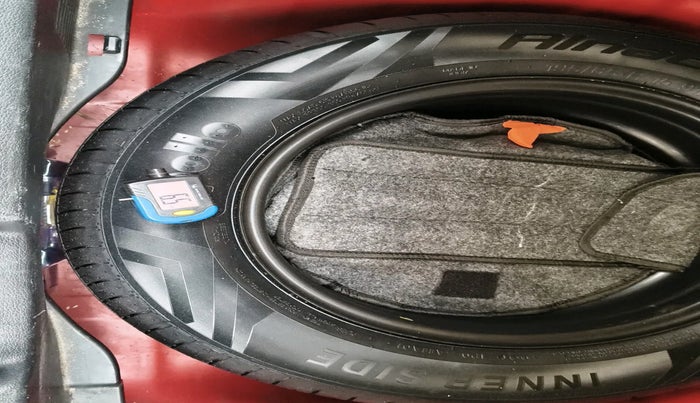 2021 Hyundai VENUE SX 1.0 TURBO IMT, Petrol, Manual, 37,811 km, tyre