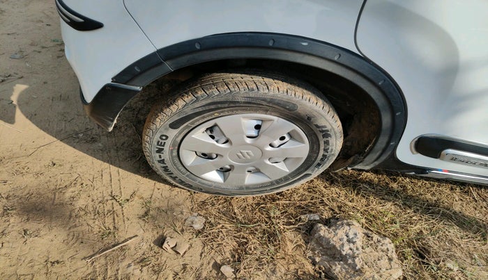 2021 Maruti New Wagon-R LXI CNG 1.0, Petrol, Manual, 75,351 km, tyre