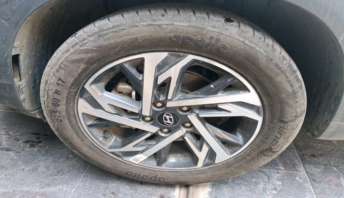 2024 Hyundai Creta SX (O) 1.5 PETROL, Petrol, Manual, 4,861 km, tyre
