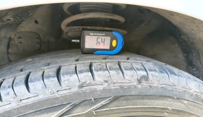 2019 Hyundai Elite i20 SPORTZ PLUS 1.2, Petrol, Manual, 93,817 km, tyre