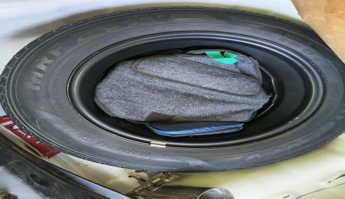 2019 Hyundai Elite i20 SPORTZ PLUS 1.2, Petrol, Manual, 93,817 km, tyre