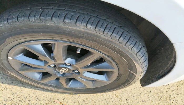 2019 Hyundai Elite i20 SPORTZ PLUS 1.2, Petrol, Manual, 93,817 km, tyre