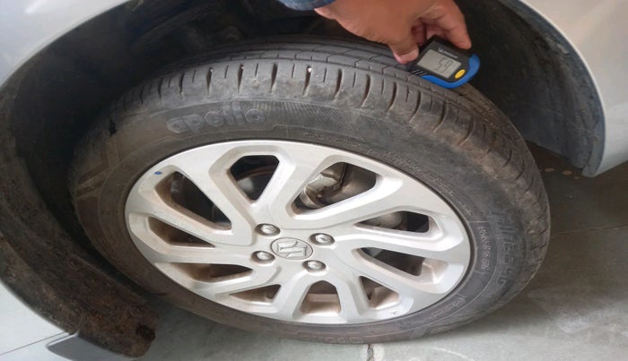 2022 Maruti Baleno ZETA PETROL 1.2, Petrol, Manual, 13,207 km, tyre