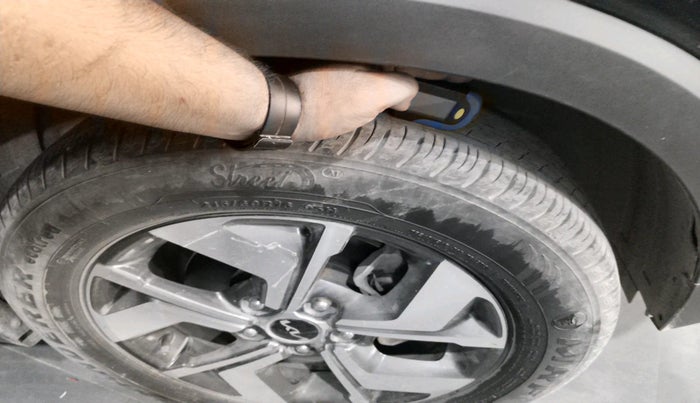 2021 KIA SONET HTX 1.0 IMT, Petrol, Manual, 38,158 km, tyre