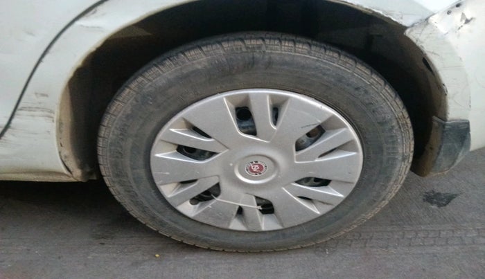 2012 Maruti Swift Dzire VXI, Petrol, Manual, 76,821 km, tyre