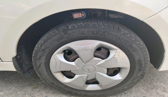 2021 Tata Tiago XT PETROL, Petrol, Manual, 66,946 km, tyre