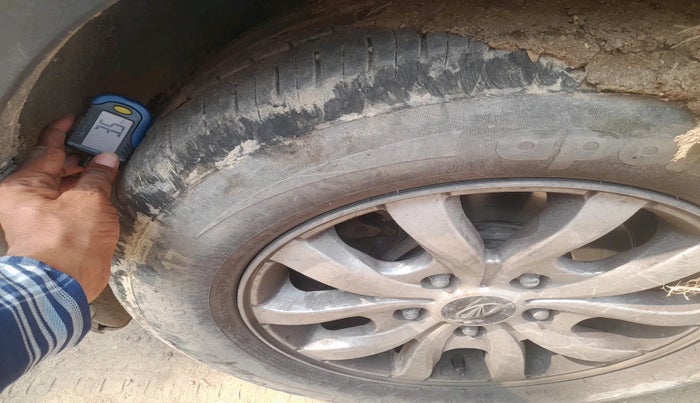 2021 Mahindra XUV500 W9, Diesel, Manual, 91,661 km, tyre