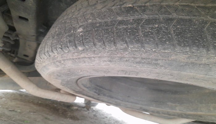 2021 Mahindra XUV500 W9, Diesel, Manual, 91,661 km, tyre