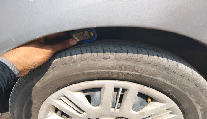 2012 Hyundai Santro Xing GLS PLUS AUDIO, Petrol, Manual, 1,10,818 km, tyre