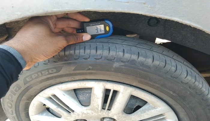 2012 Hyundai Santro Xing GLS PLUS AUDIO, Petrol, Manual, 1,10,818 km, tyre