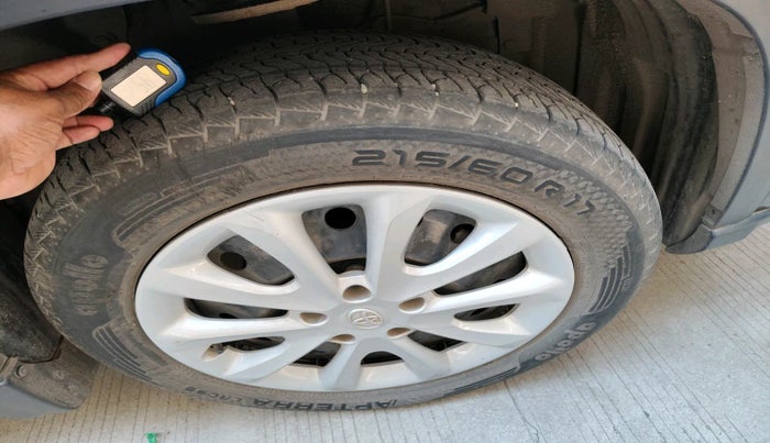 2023 Toyota URBAN CRUISER HYRYDER E NEO DRIVE, Petrol, Manual, 23,511 km, tyre