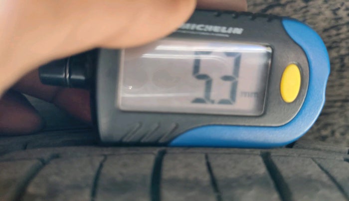 2018 Hyundai Grand i10 SPORTZ 1.2 KAPPA VTVT, Petrol, Manual, 33,663 km, tyre