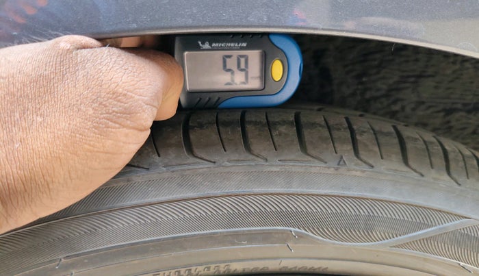 2018 Hyundai Grand i10 SPORTZ 1.2 KAPPA VTVT, Petrol, Manual, 33,663 km, tyre