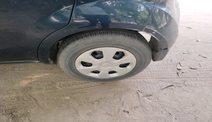 2011 Maruti Ritz VXI, Petrol, Manual, 74,127 km, tyre
