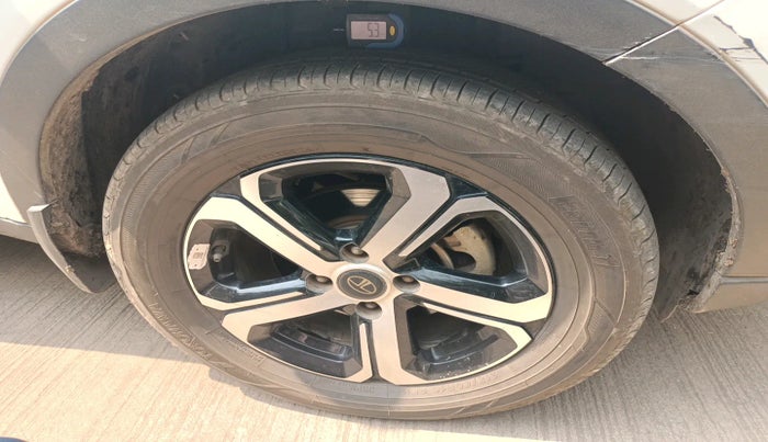 2022 Tata NEXON EV XZ PLUS LUX, Electric, Automatic, 64,969 km, tyre