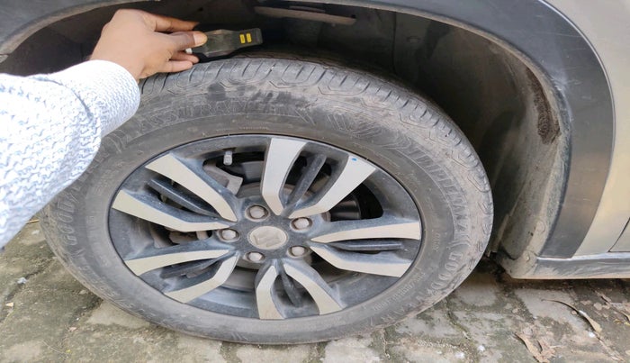 2016 Maruti Vitara Brezza LDI (O), Diesel, Manual, 1,27,368 km, tyre