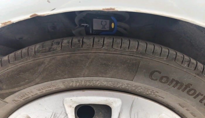 2011 Hyundai i10 MAGNA 1.2, Petrol, Manual, 1,38,314 km, tyre