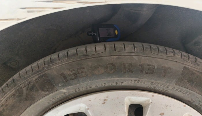 2011 Hyundai i10 MAGNA 1.2, Petrol, Manual, 1,38,314 km, tyre