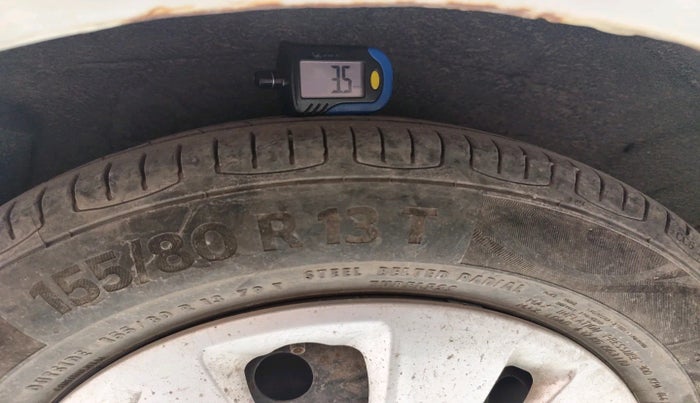 2011 Hyundai i10 MAGNA 1.2, Petrol, Manual, 1,38,314 km, tyre