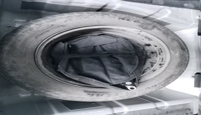 2021 Tata NEXON XM PETROL, Petrol, Manual, 67,330 km, tyre