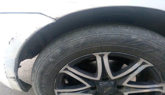 2013 Maruti Swift Dzire TOUR DIESEL, Diesel, Manual, 1,51,417 km, tyre