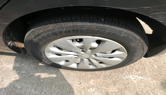 2016 Maruti Baleno SIGMA PETROL 1.2, Petrol, Manual, 45,966 km, tyre