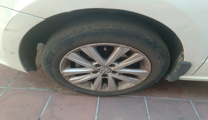 2015 Volkswagen Polo GT TSI AT, Petrol, Automatic, 36,904 km, tyre
