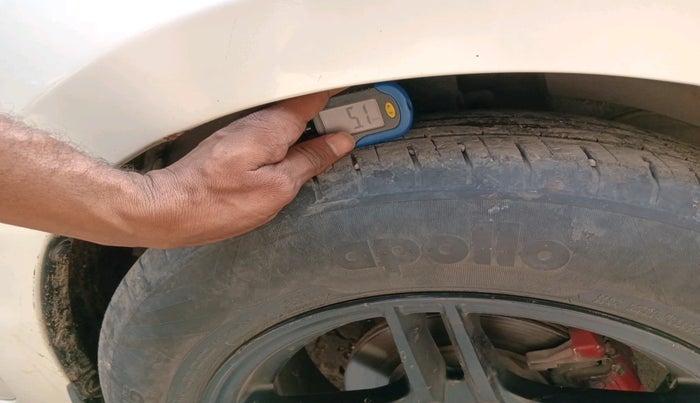 2018 Maruti Swift LXI, Petrol, Manual, 71,884 km, tyre