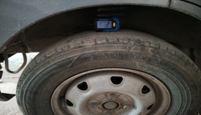 2019 Maruti Eeco 5 STR WITH A/C+HTR, Petrol, Manual, 92,905 km, tyre