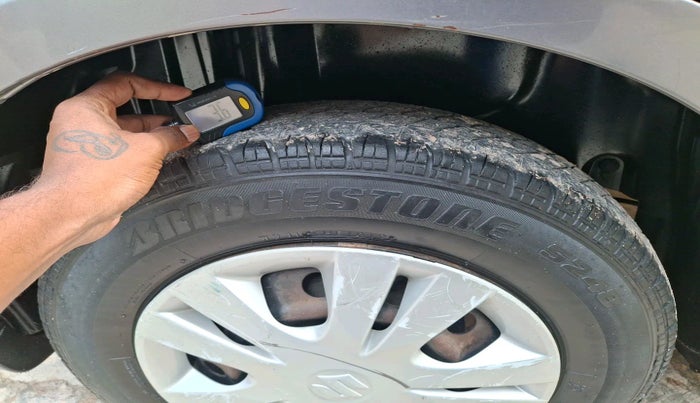 2014 Maruti Swift Dzire VDI, Diesel, Manual, 1,47,357 km, tyre