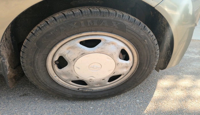 2012 Chevrolet Beat LS PETROL, Petrol, Manual, 55,916 km, tyre