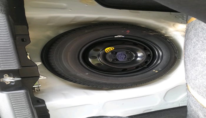 2022 Maruti Dzire ZXI Plus, Petrol, Manual, 1,18,192 km, tyre