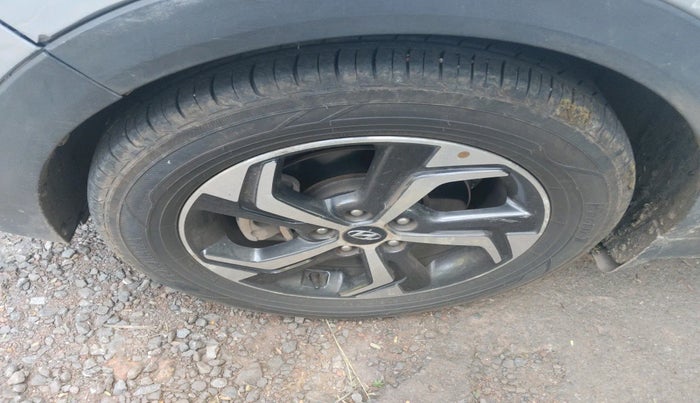 2019 Hyundai Creta SX AT 1.6 PETROL, Petrol, Automatic, 88,415 km, tyre