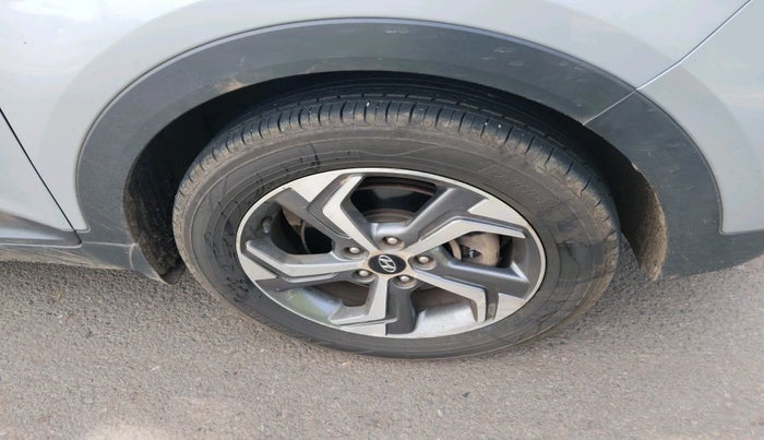 2019 Hyundai Creta SX AT 1.6 PETROL, Petrol, Automatic, 88,415 km, tyre