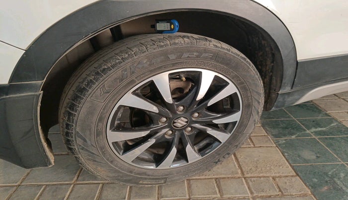 2019 Maruti S Cross DELTA 1.3, Diesel, Manual, 89,099 km, tyre