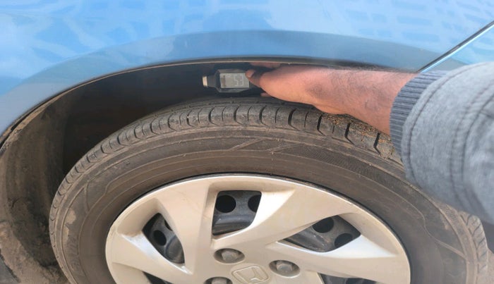 2013 Honda Amaze 1.5L I-DTEC S, Diesel, Manual, 85,049 km, tyre